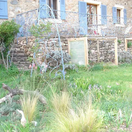 Au Pied Du Caroux Longairou Mons (Herault)